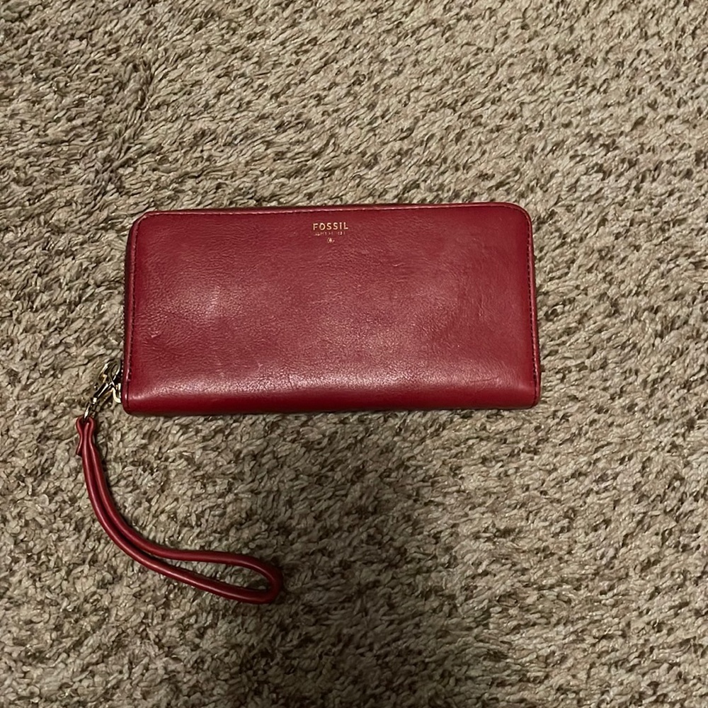 Fossil Zip Clutch Wallet